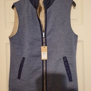 Men's reversible Johnston & Murphy Vest.